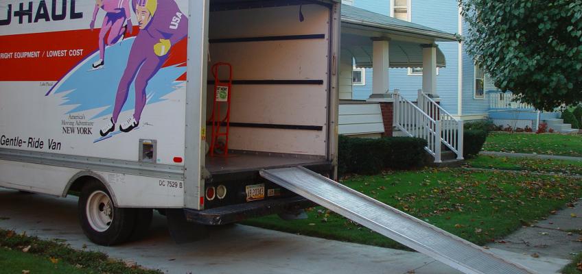 How To Stay Organized While Moving